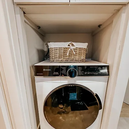 Apartment Luxury Close To Metro & Akropolis #2- Cielo Homes Athens